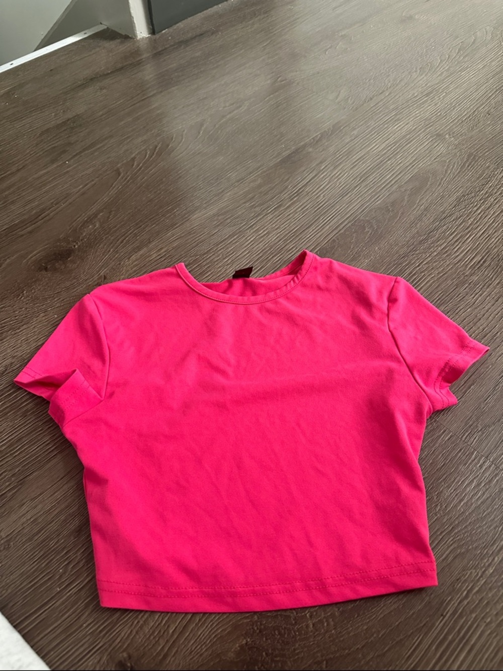 SHEIN Bright Pink Crewneck Crop Top